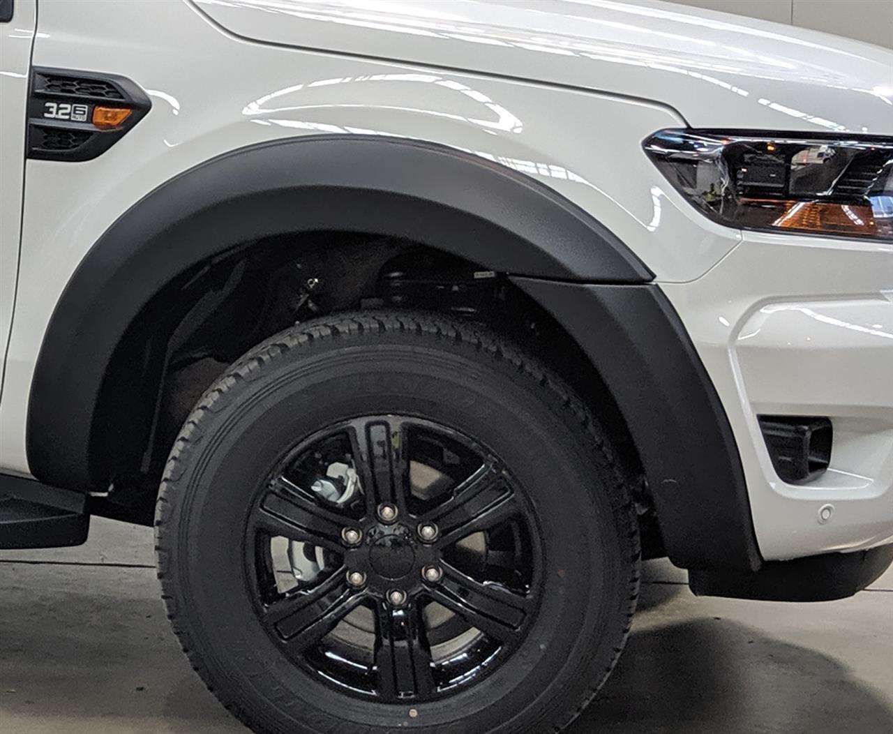 Elargisseurs D'ailes Ford Ranger 2019+ Abs 6 Pieces Egr