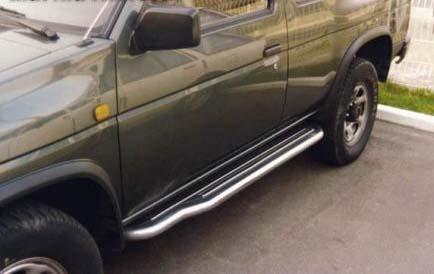 Marche-Pieds Inox Ø50 Nissan Terrano I