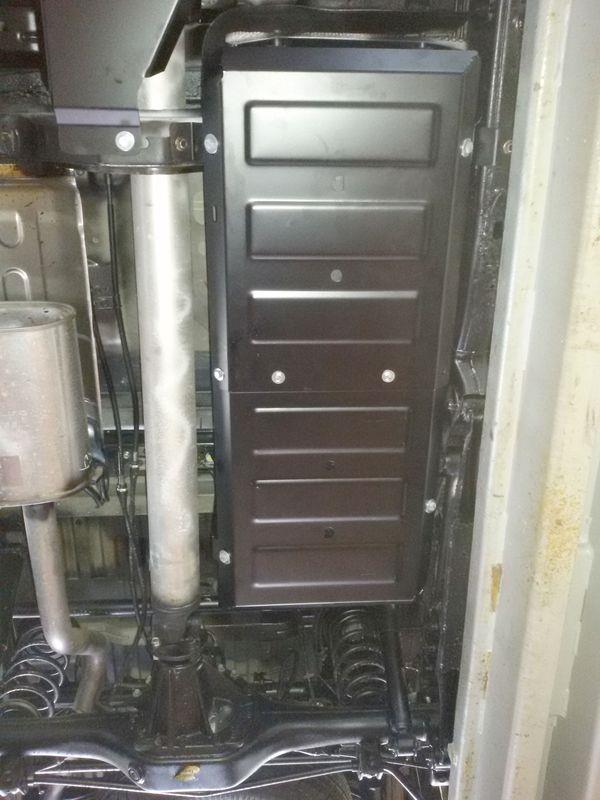 Protège Reservoir Nissan Np300 2016/2021 Acier 3Mm